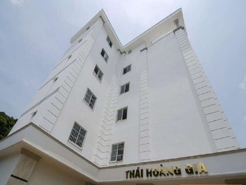 Khách sạn Thái Hoàng Gia