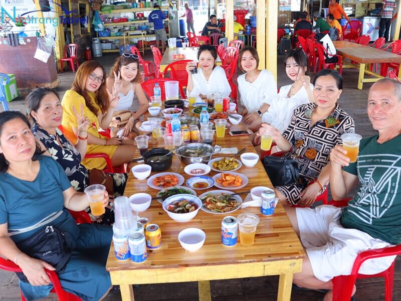 Thưởng thức món hải sản ngon nhất Nha Trang